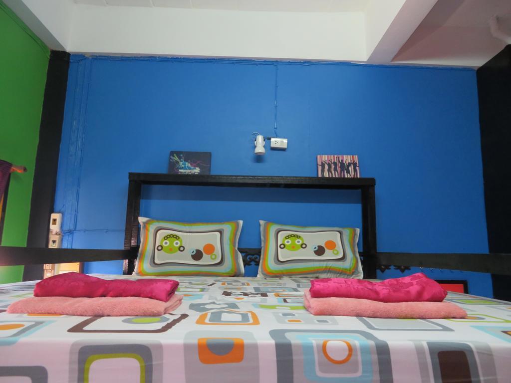 Same Same Guesthouse, Bar & Restaurant (Adults Only) Hat Rin Buitenkant foto