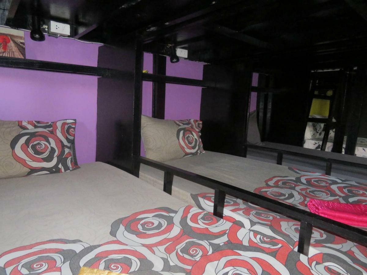 Same Same Guesthouse, Bar & Restaurant (Adults Only) Hat Rin Buitenkant foto