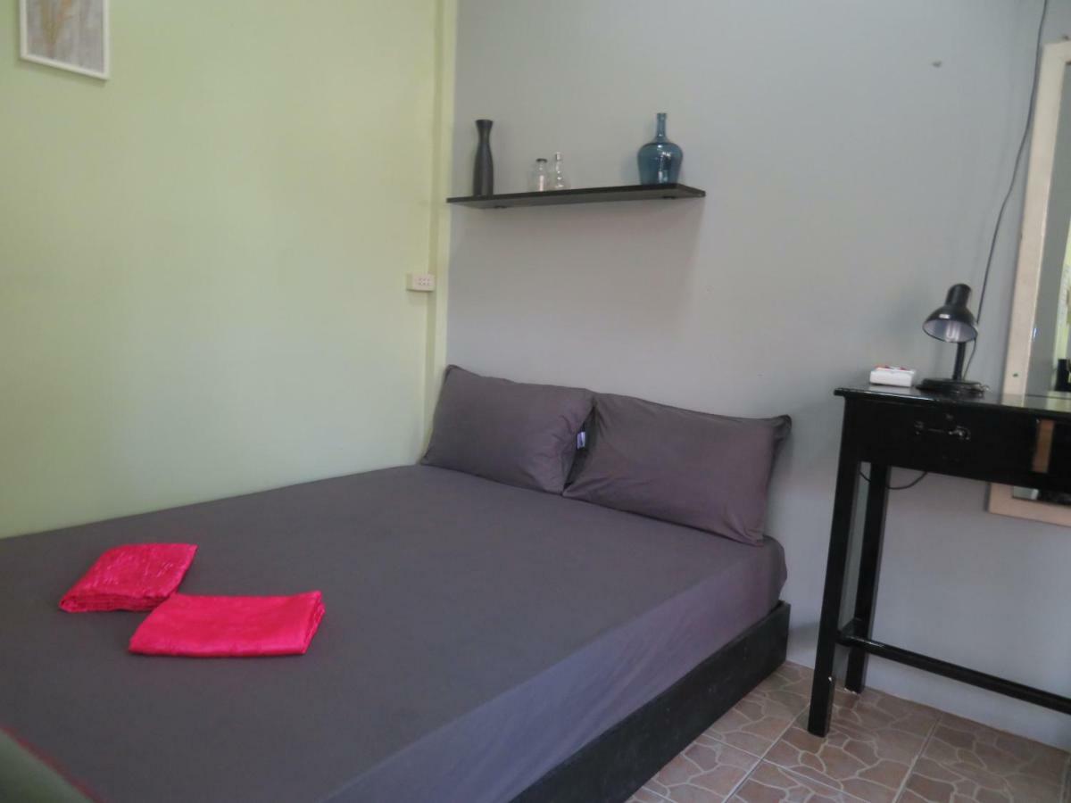 Same Same Guesthouse, Bar & Restaurant (Adults Only) Hat Rin Buitenkant foto